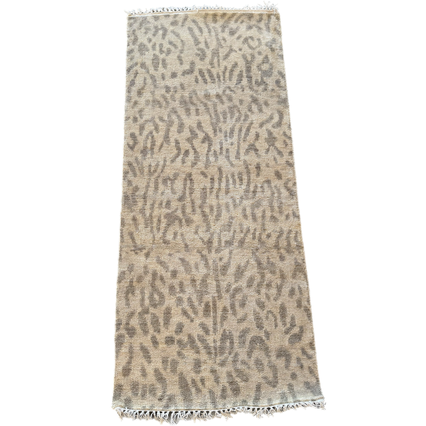 2’6”x6’ Snow Leopard Runner
