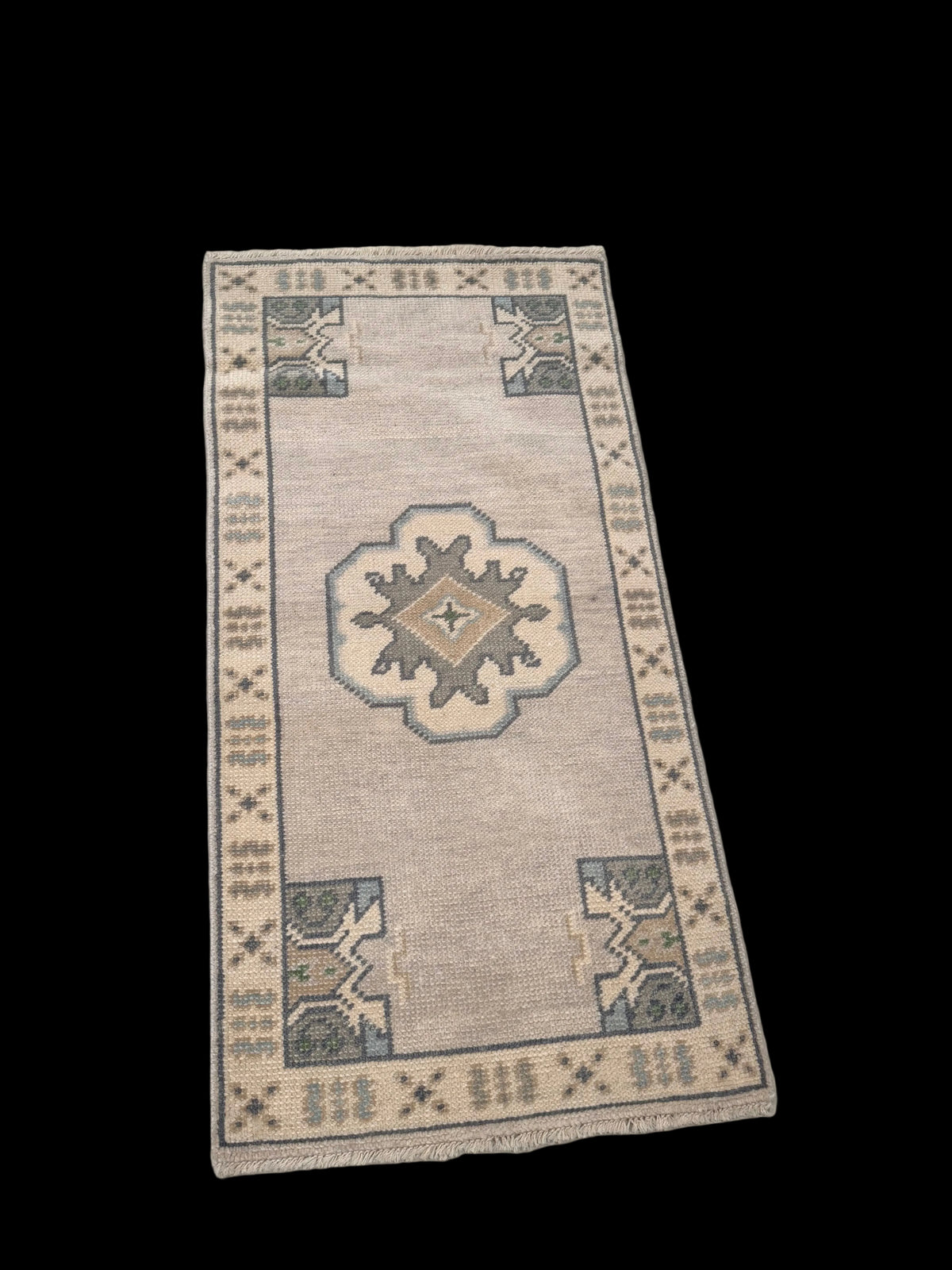 Daphne Taupe 2x4 Oushak