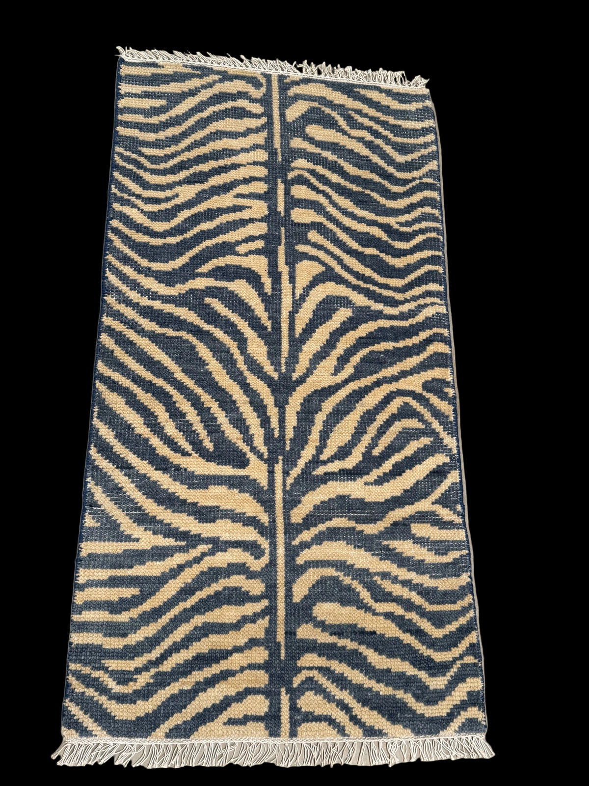 2x4 Zebra Oushak