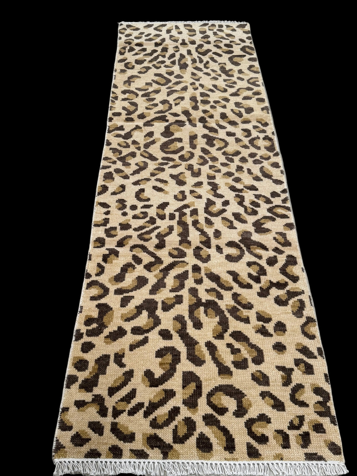 2’6x8’ Leopard Runner
